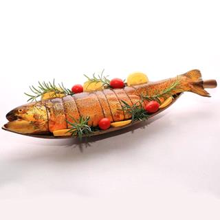 ماهی قزل آلا شکم پر بیتامین
